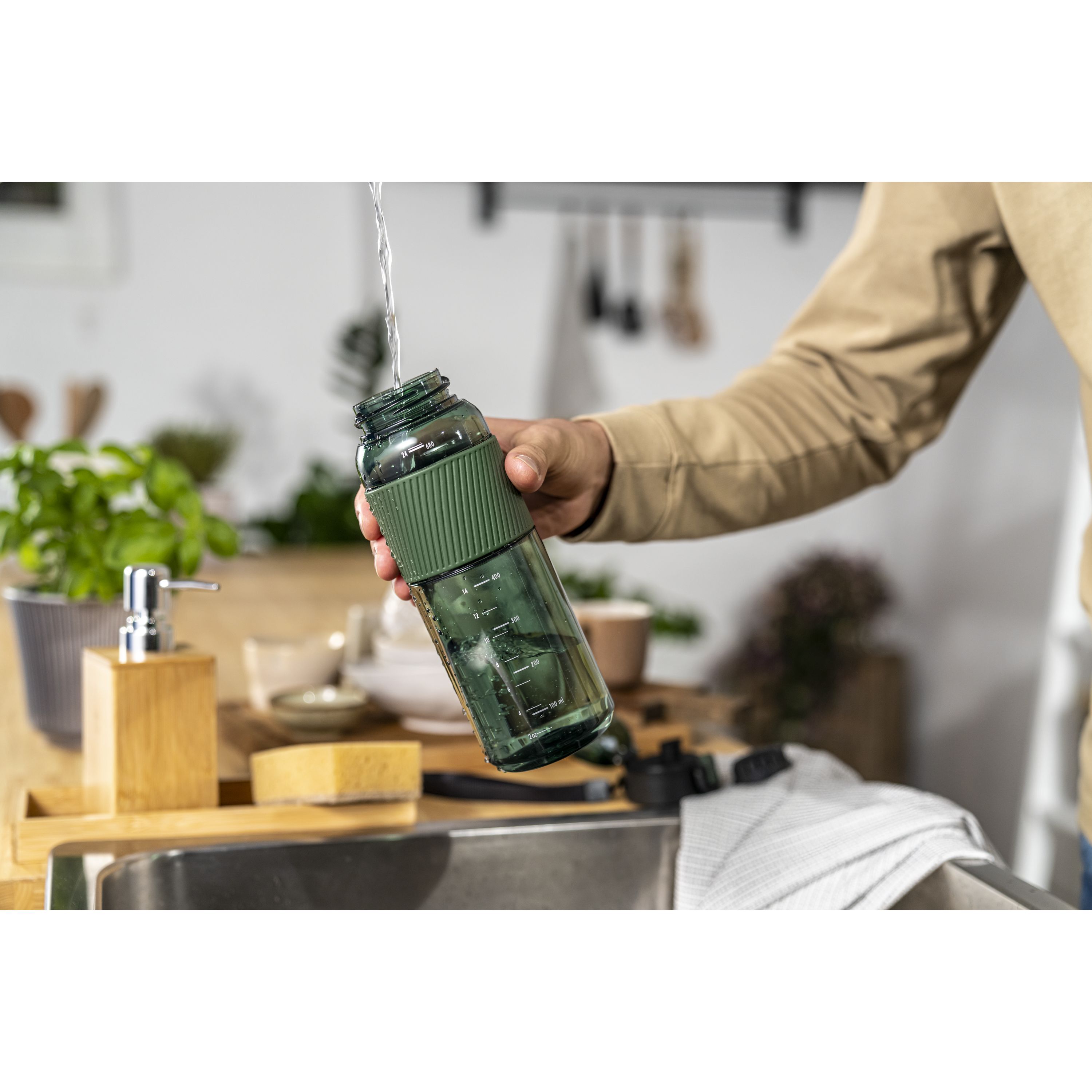 Trinkflasche, 680 ml, Tritan, Dunkel-Grün