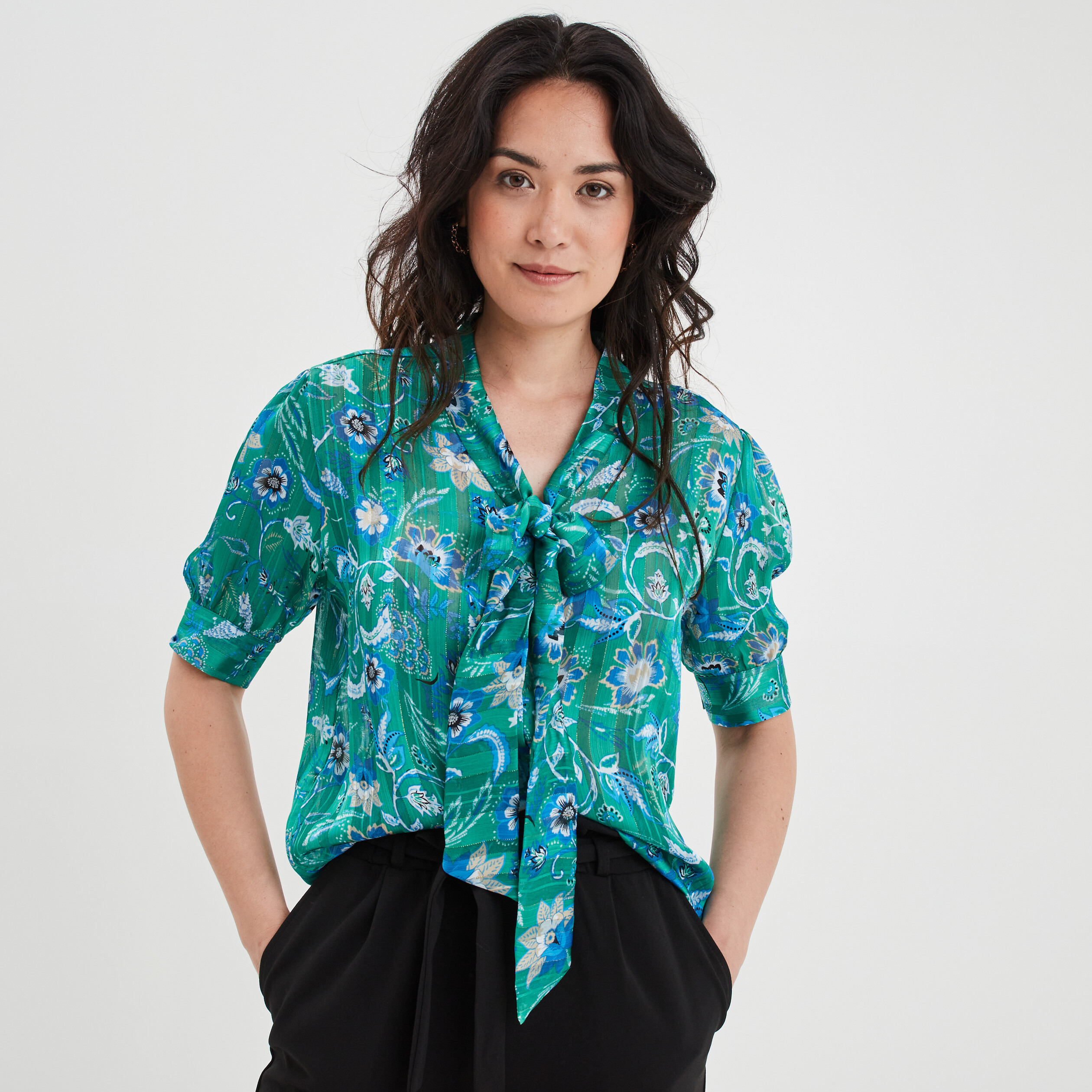 Blouse col lavalière manches courtes vert femme | La Halle