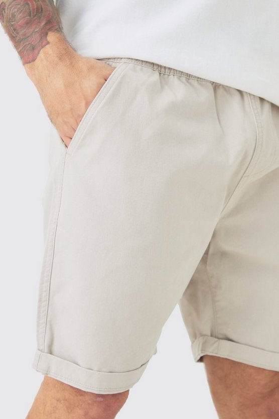 Slim-Fit Bermuda-Shorts mit elastischem Bund