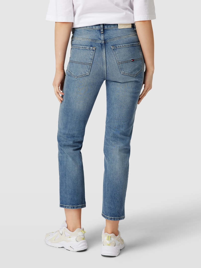 Straight Fit Jeans mit Label-Details in jeans
