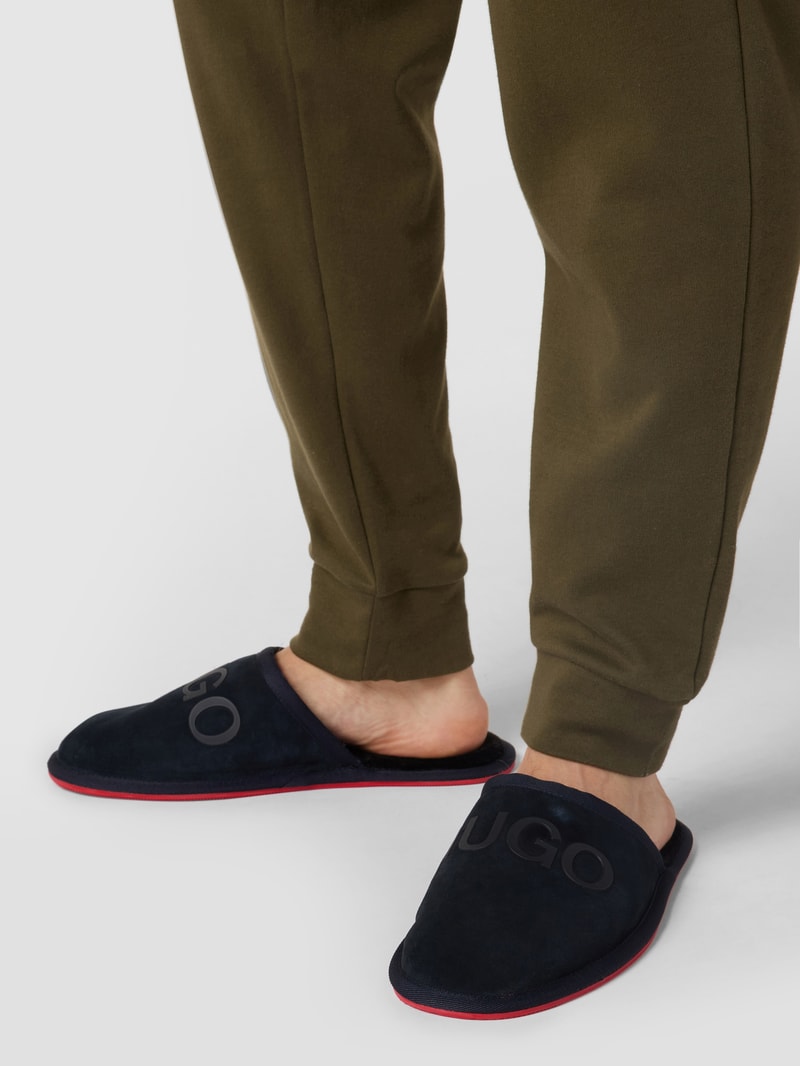 Slipper mit Label-Print in dunkelblau