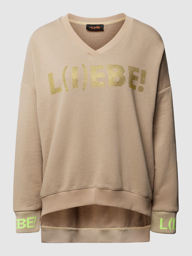 Sweatshirt mit Ziersteinbesatz Modell 'L(I)EBE!' in sand