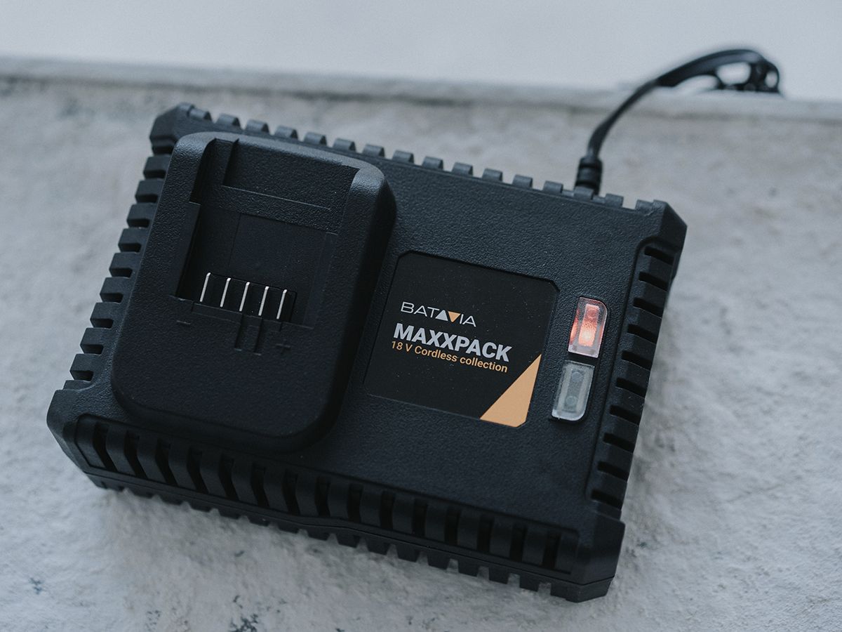 Batavia Maxxpack 18 Volt 4 Ah Schnellladegerät