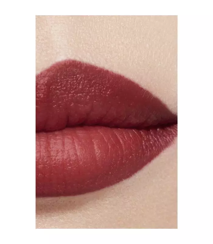 ROUGE ALLURE VELVET Le Rouge Velours Lumineux