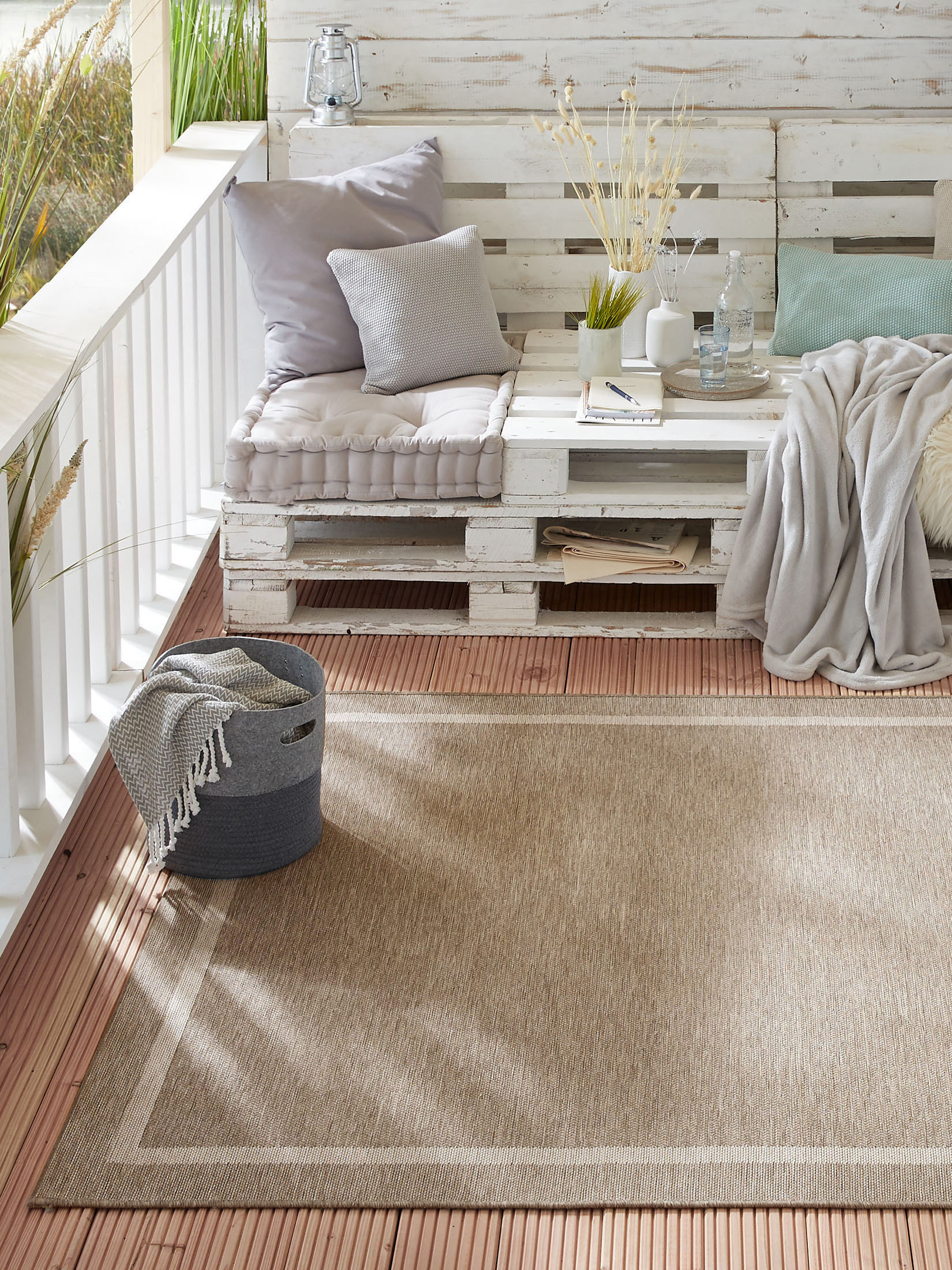 Svana Moderner Teppich, Sand