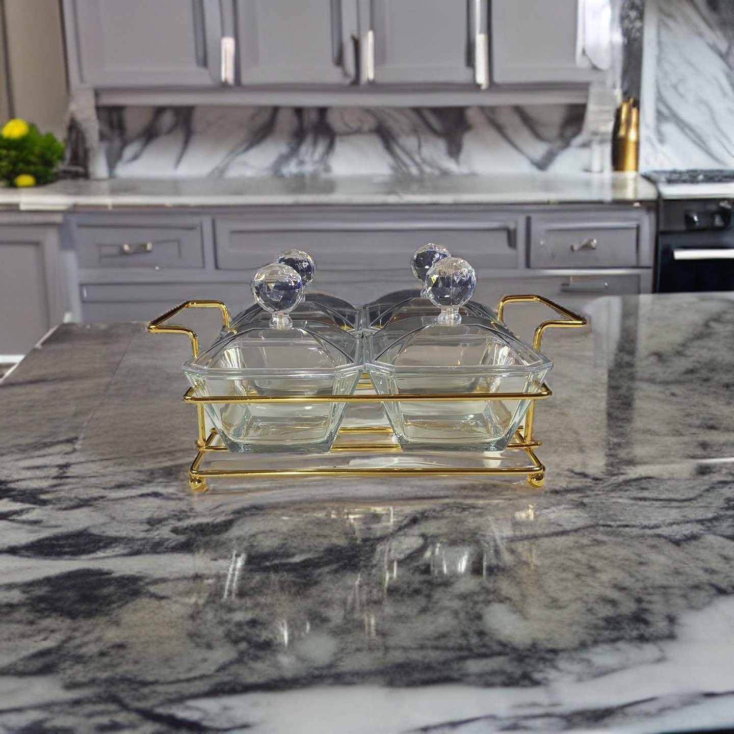 VADI HOME Frühstücks-Set The Best Servierplatte mit tragbarer Metall Gitter goldfarbig (9-tlg), Mit Glasschale und Plastik Deckel