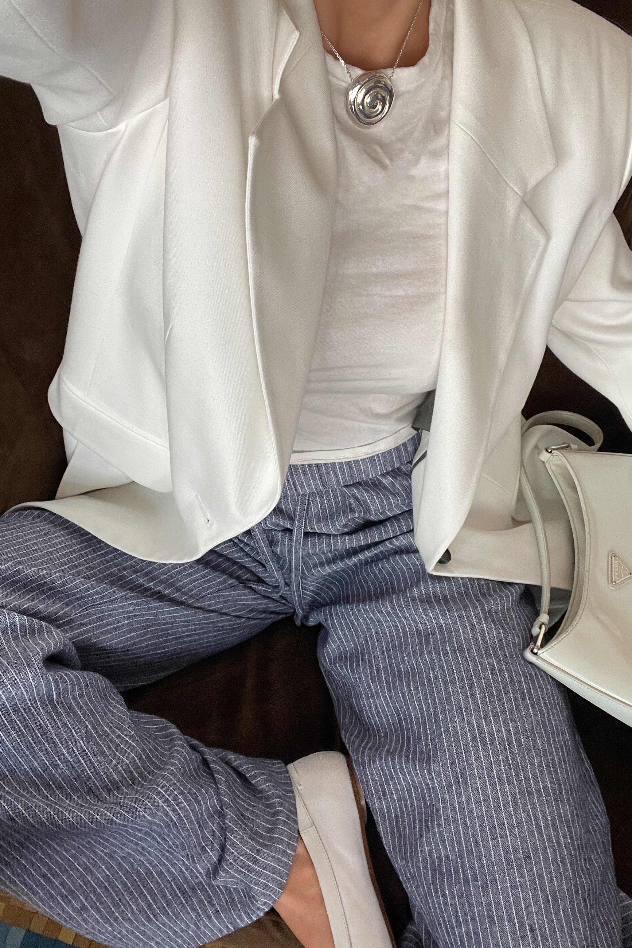 Gestreifte Leinenhose mit elastischer Taille