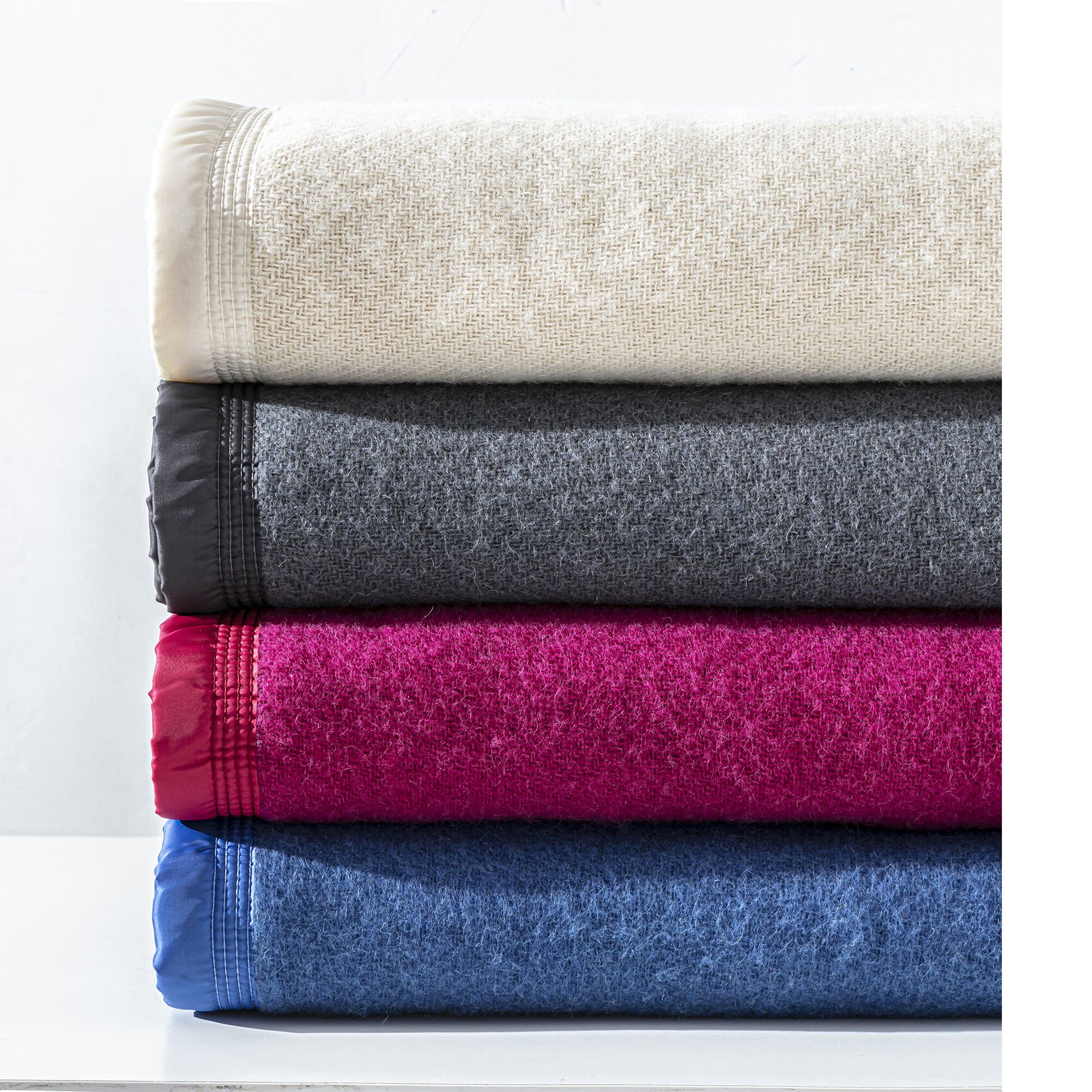 Couverture laine 1er prix 350g/m2