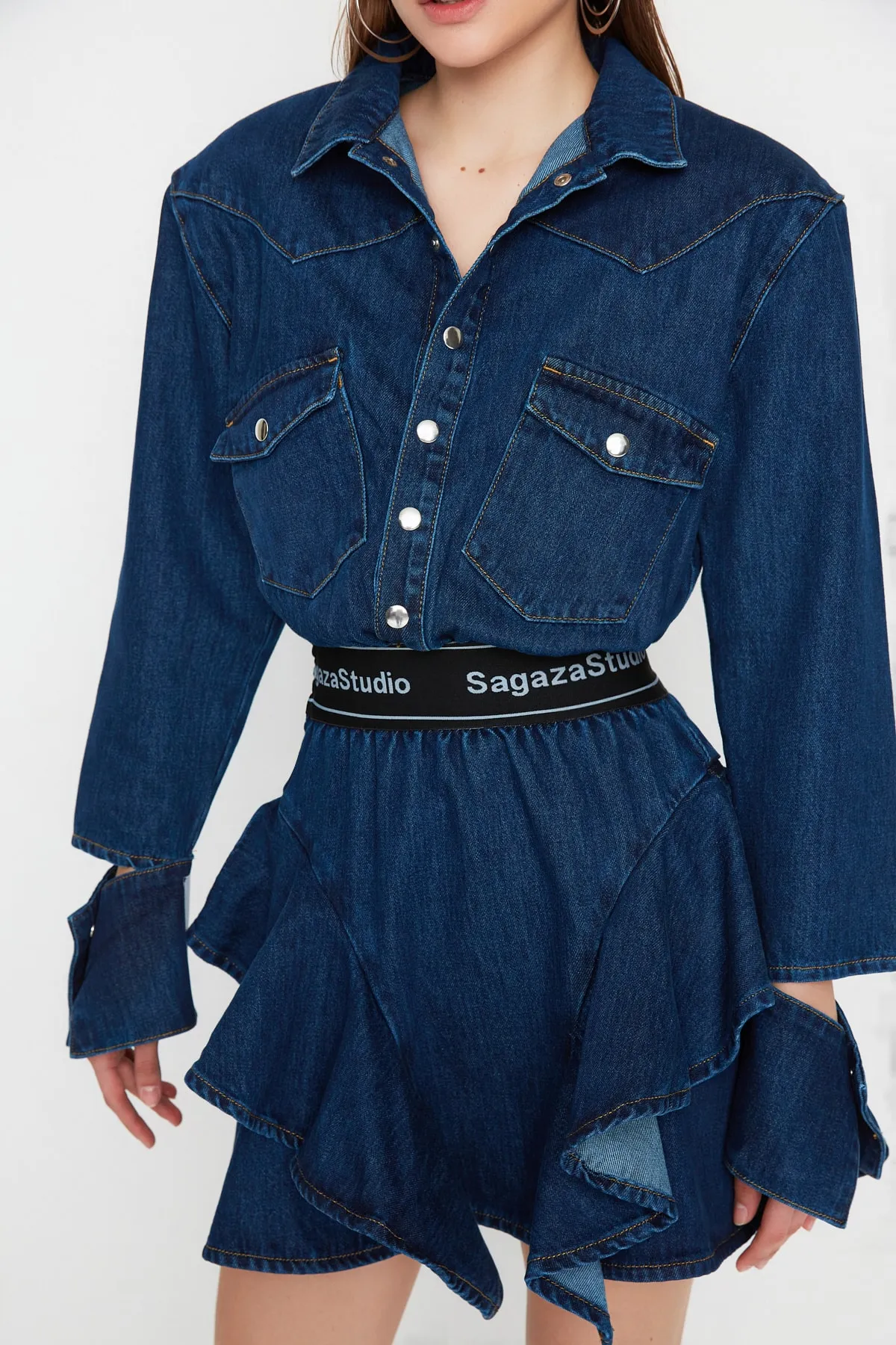 Trendyol Collection  X Sagaza Studio Blaues Jeanskleid TPRAW22EL1989