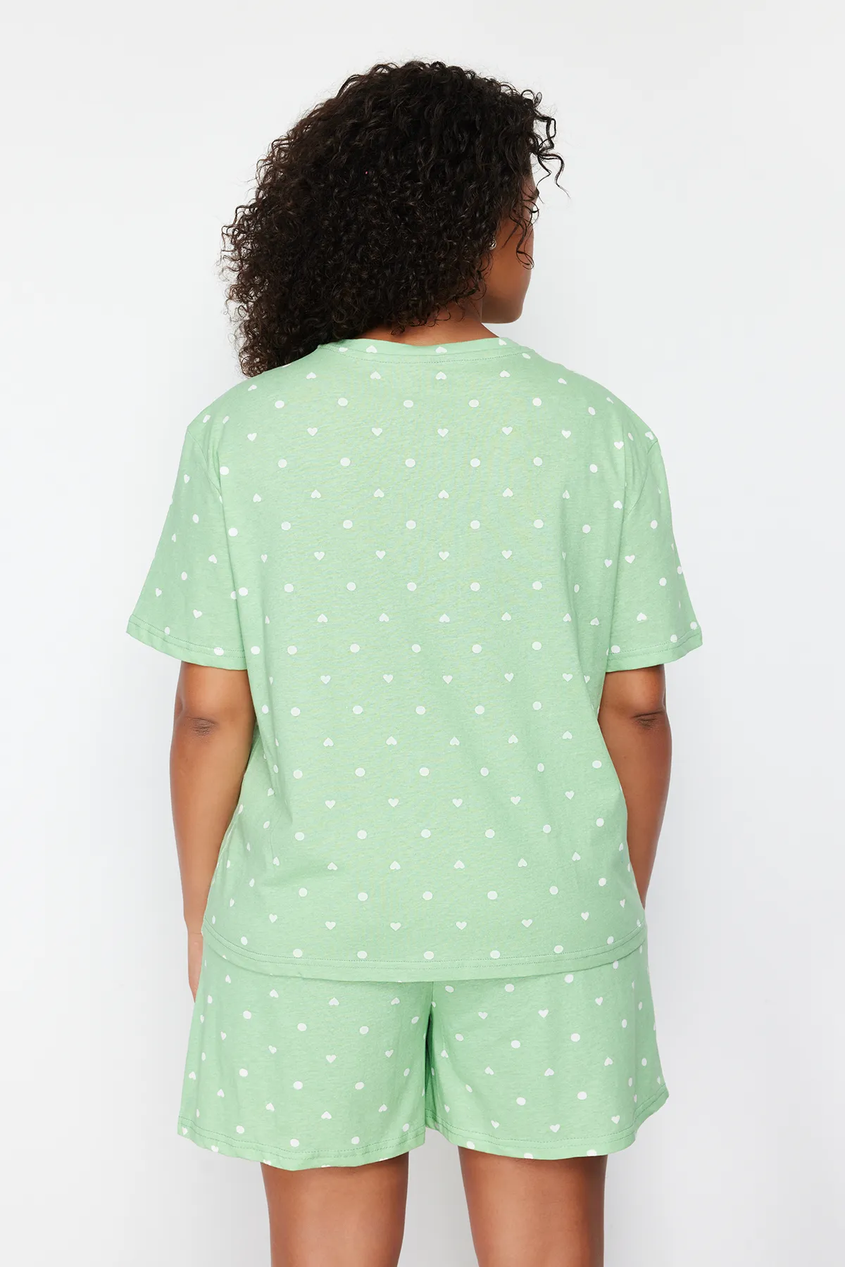 Trendyol Curve  Gestricktes Pyjama-Set mit Herzmuster in Mintgrün TBBSS24AI00025