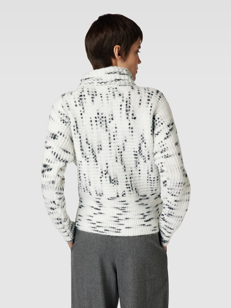 Strickpullover mit Rollkragen Modell 'Pirke' in offwhite