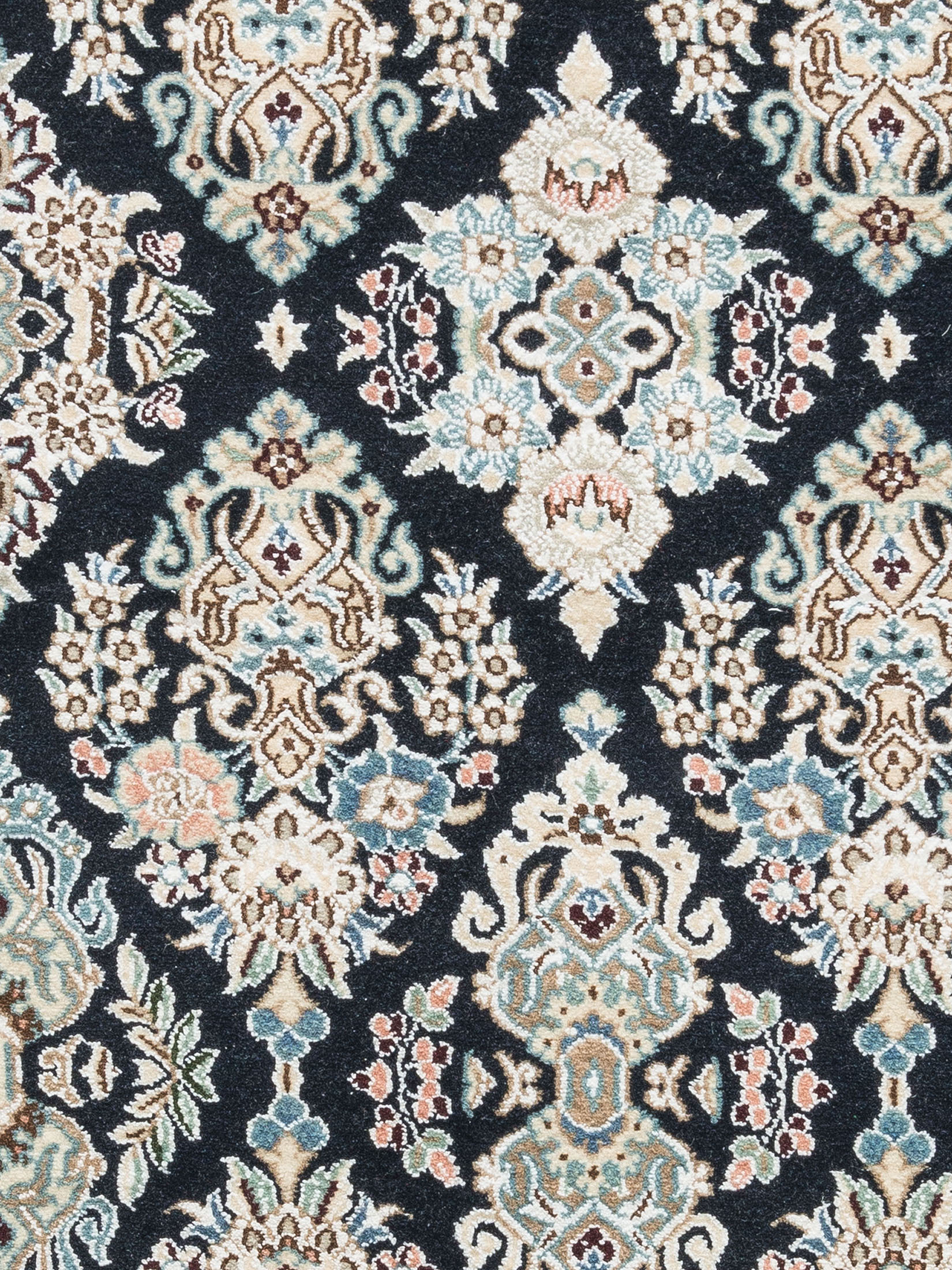 Nain 9 Lah ca. 135 x 210 cm, Unikat / Einzelstück