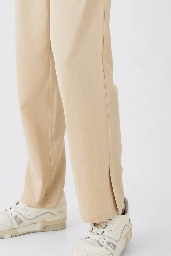 Smarte Nadelstreifen-Hose mit geteiltem Saum