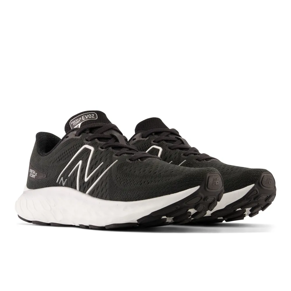New Balance Fresh Foam X Evoz v3 WEVOZLK3 / schwarz