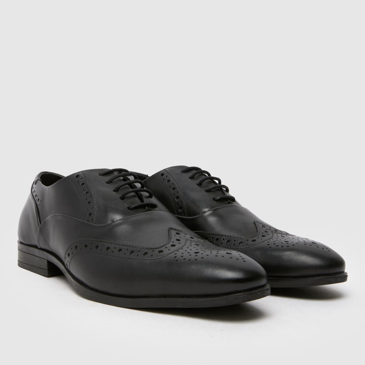 Schuh Row bőr brogue cipők fekete színben