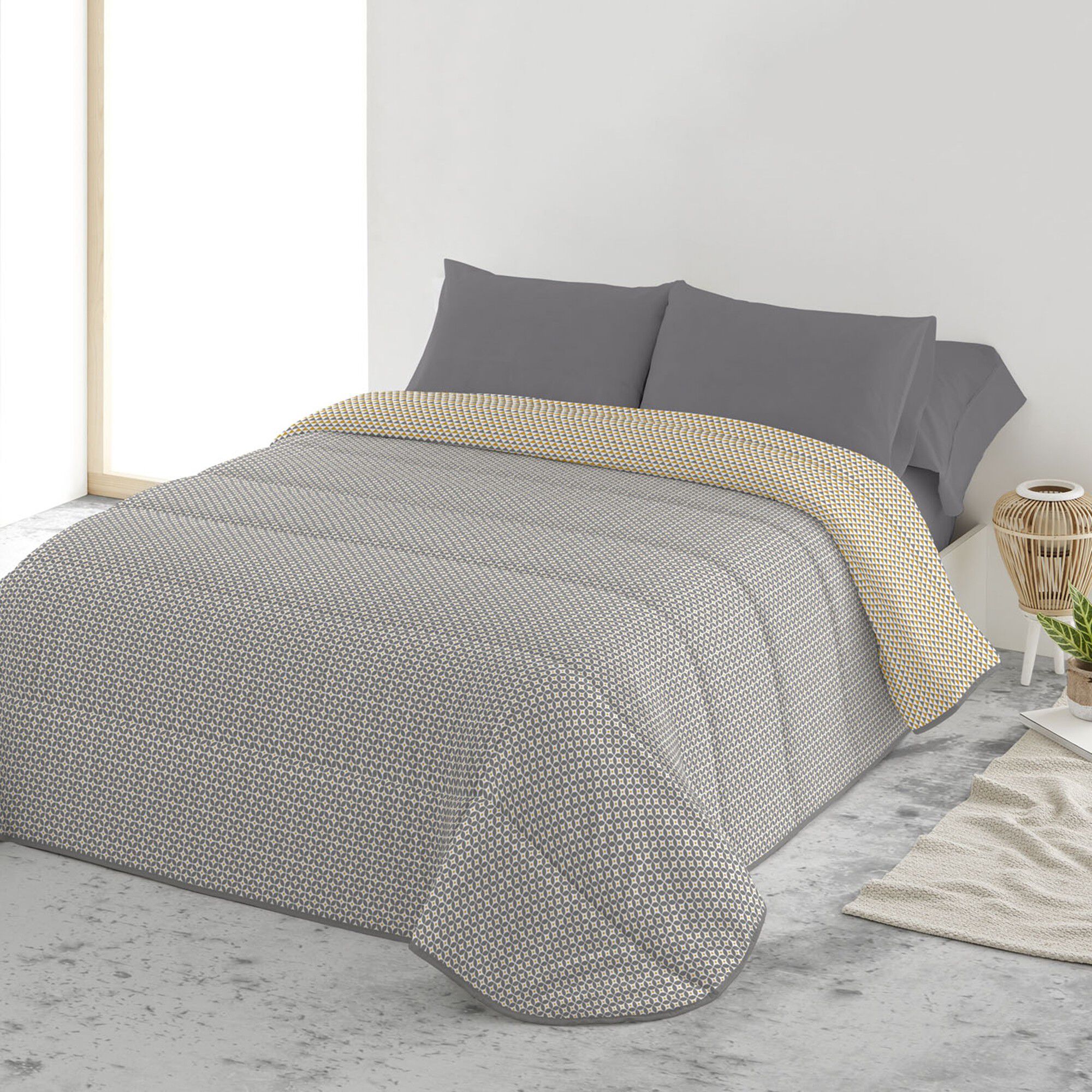 Couette microfibre micro imprimé graphique 200 g/m²