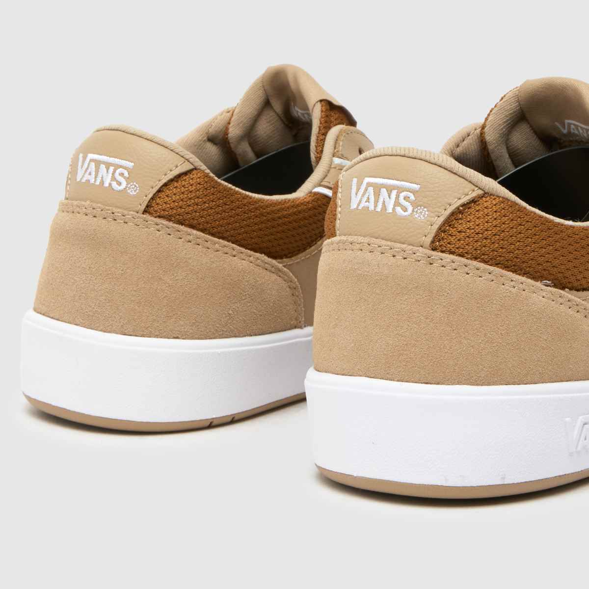 Vans Lowland CC sportcipő bézs és barna színben