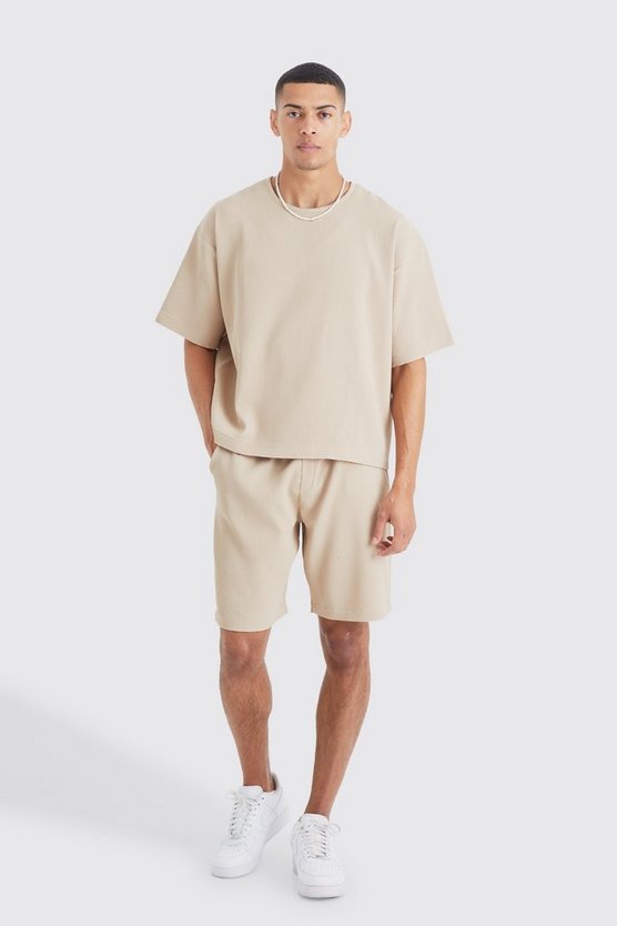 Oversize Hemd und Shorts