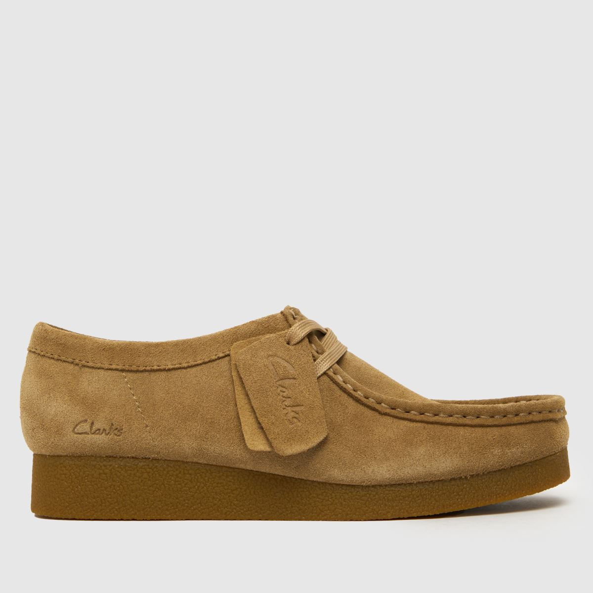 Clarks Wallabee Evo ravni čevlji v rjavi barvi