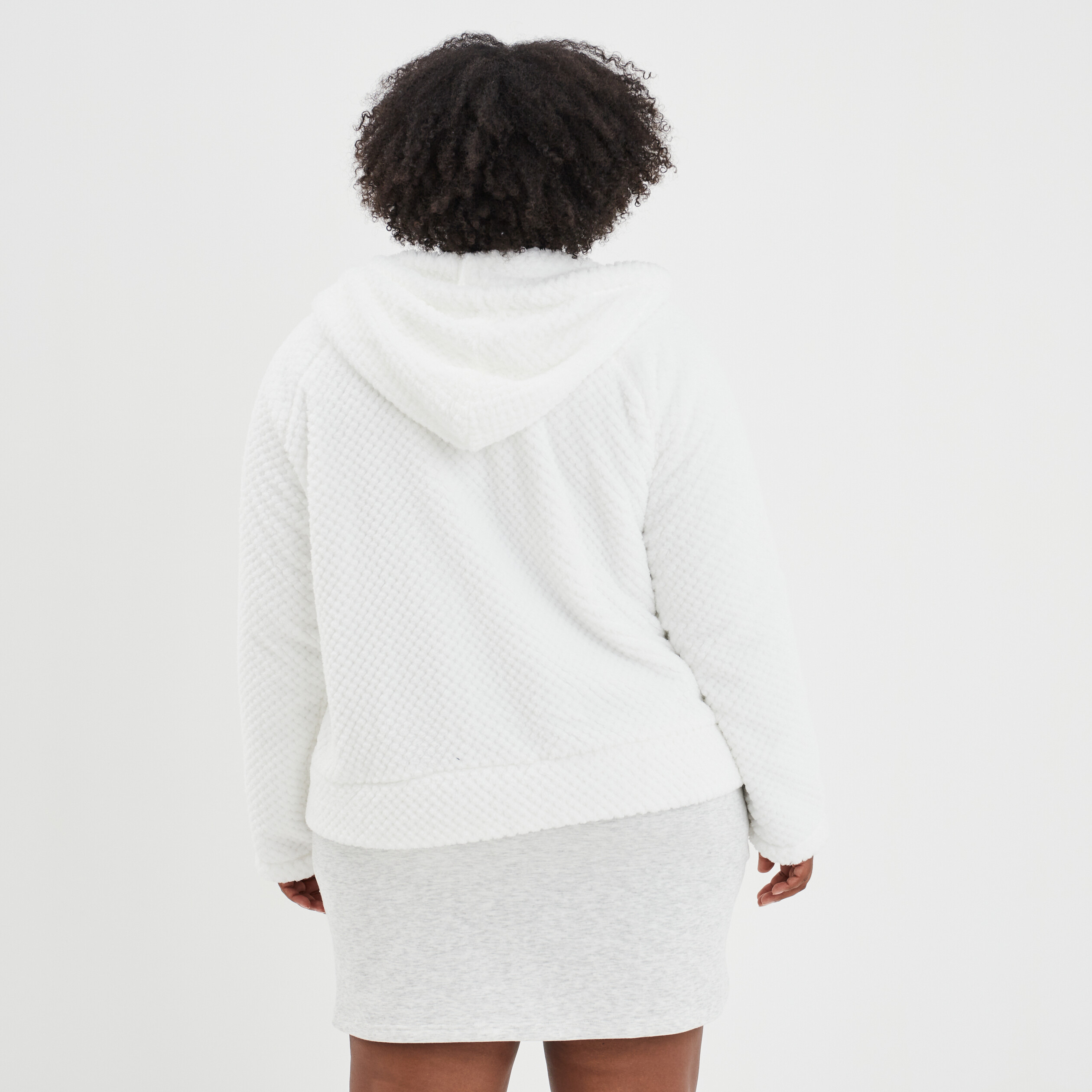 Gilet de pyjama pilou à capuche ivoire femme grande taille | La Halle
