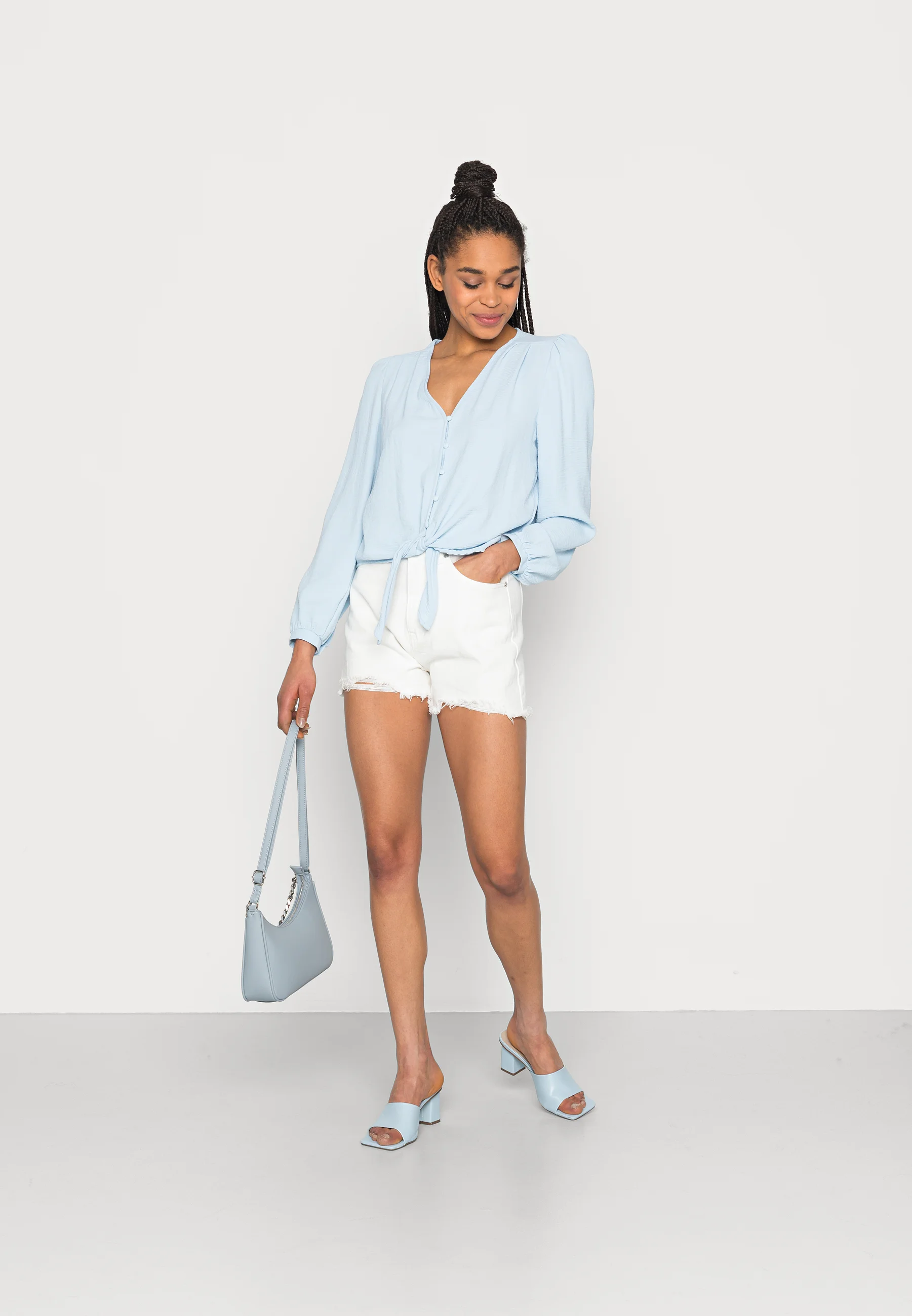 SOLO ONLMETTE NUDO- Blusa