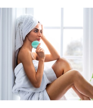 FOREO LUNA™ 4 mini Arctic Blue Gesichtsbürste-1 Stk