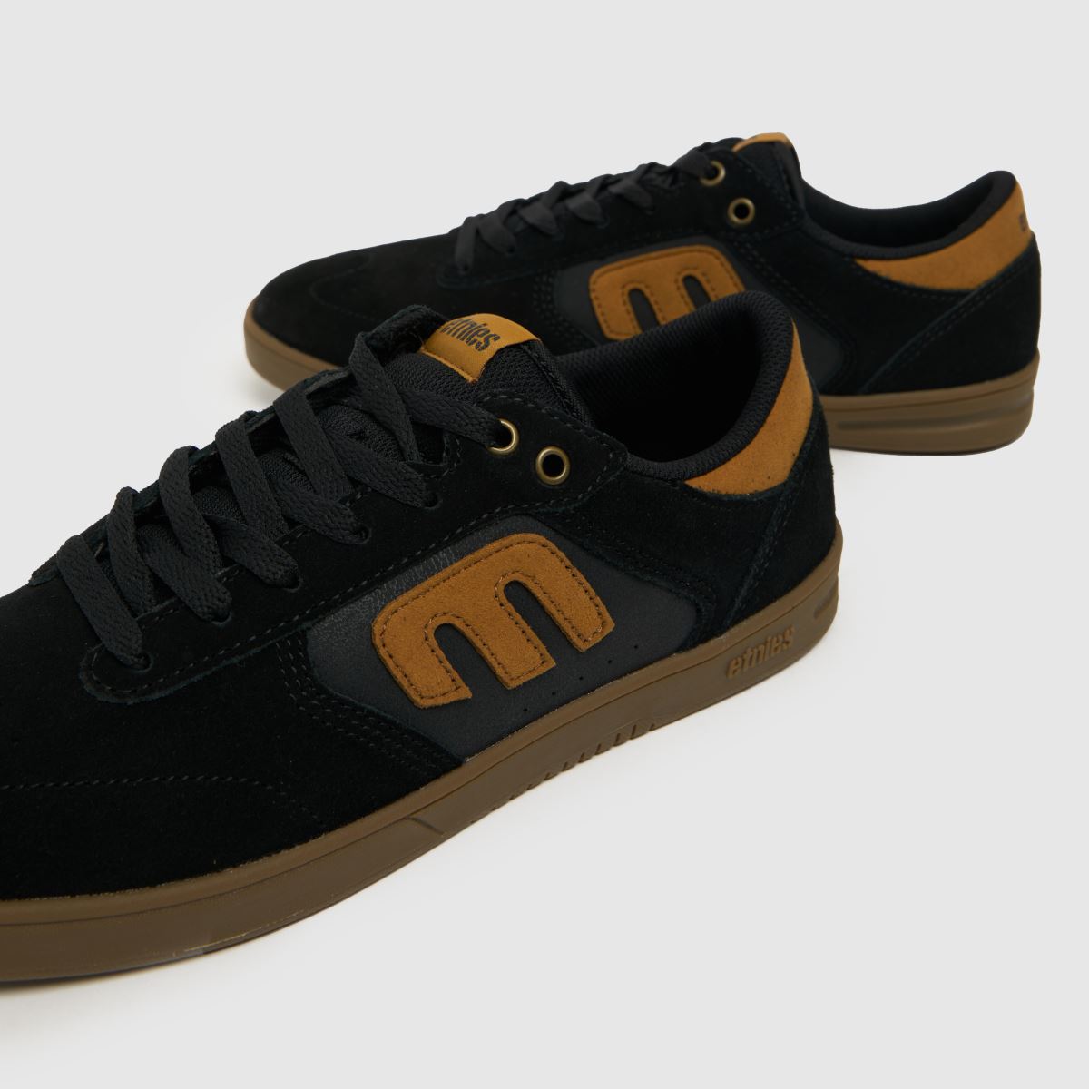 Etnies rendfelhúzó edzőcipő fekete-narancs színben