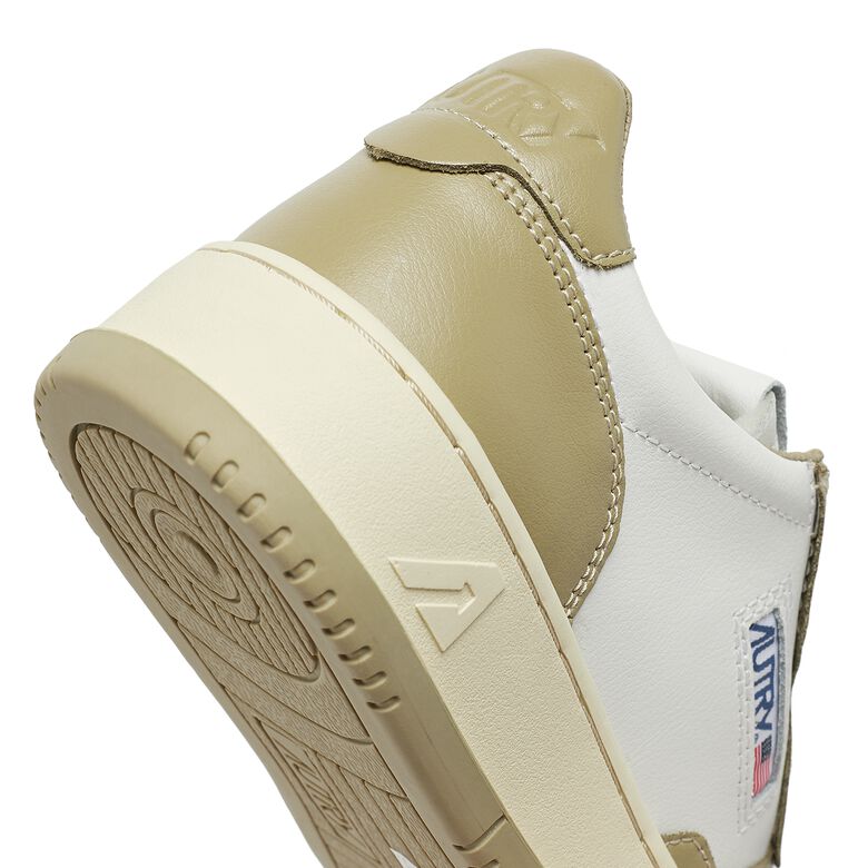 Autry Wmns Medalist Low leat/leat wht/mud