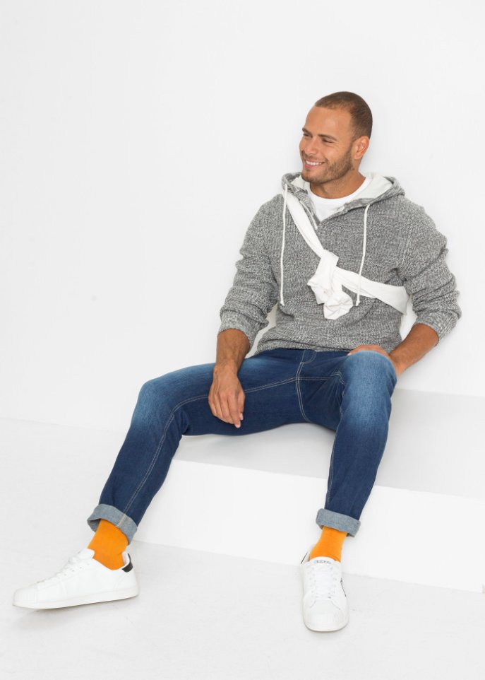 Pullover mit Kapuze