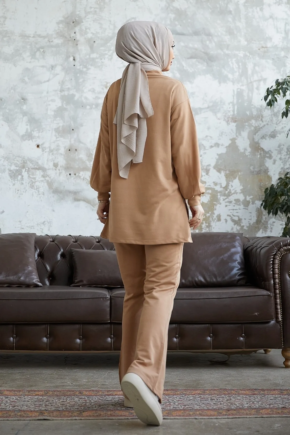 InStyle  Miora Spanischer Knöchel-Doppelanzug – Kamel