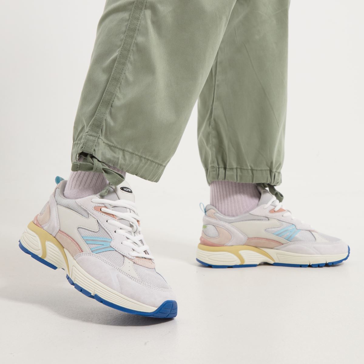HOFF – State Illinois – Grå, flerfärgade sneakers