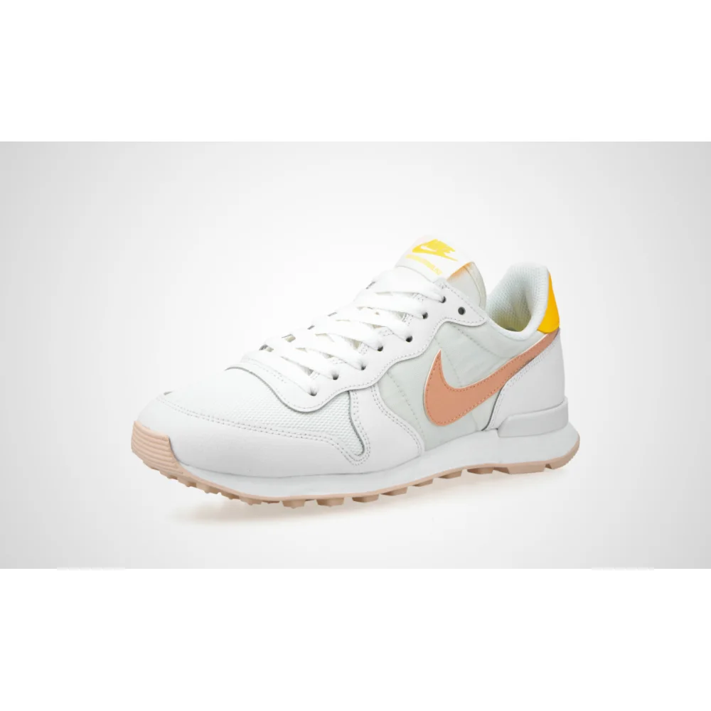 Nike Internationalist DM3076-100 / weiss