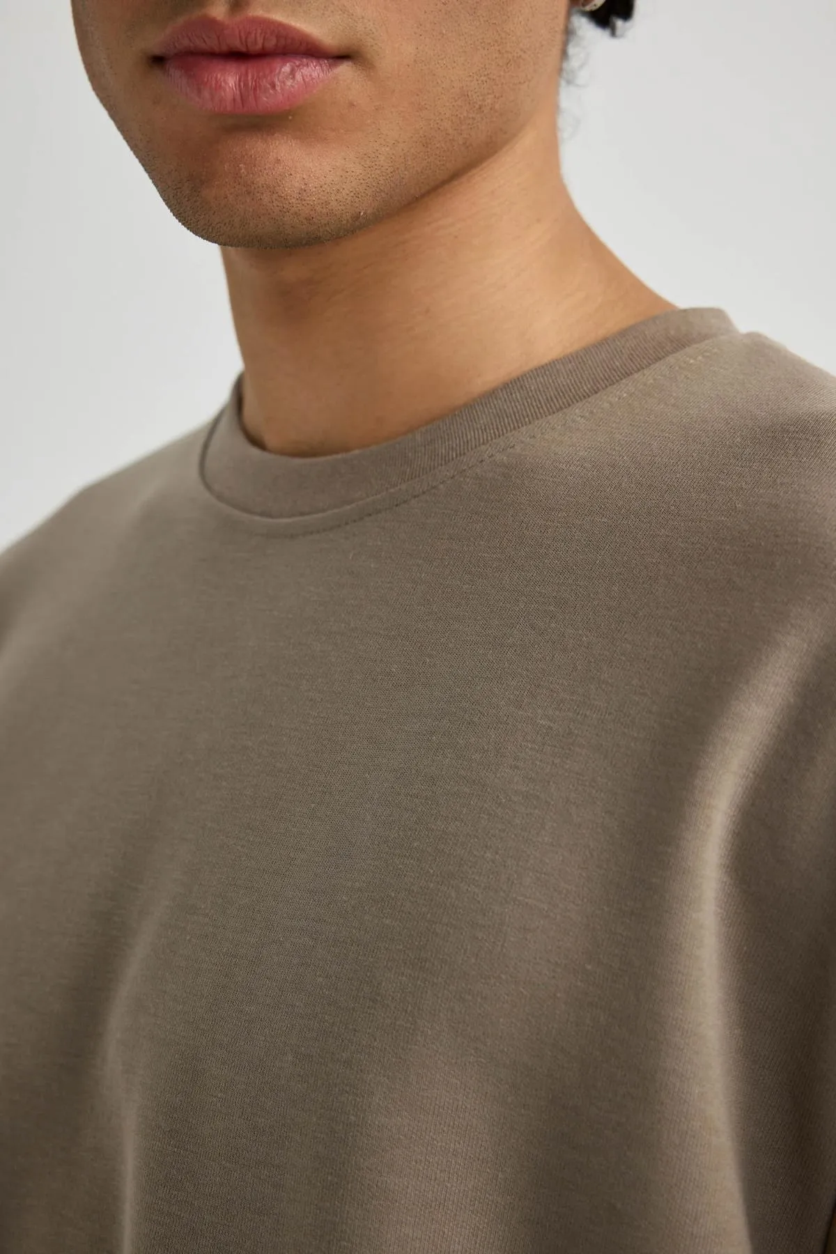 DeFacto  T-Shirt mit Rundhalsausschnitt in Oversize-Passform