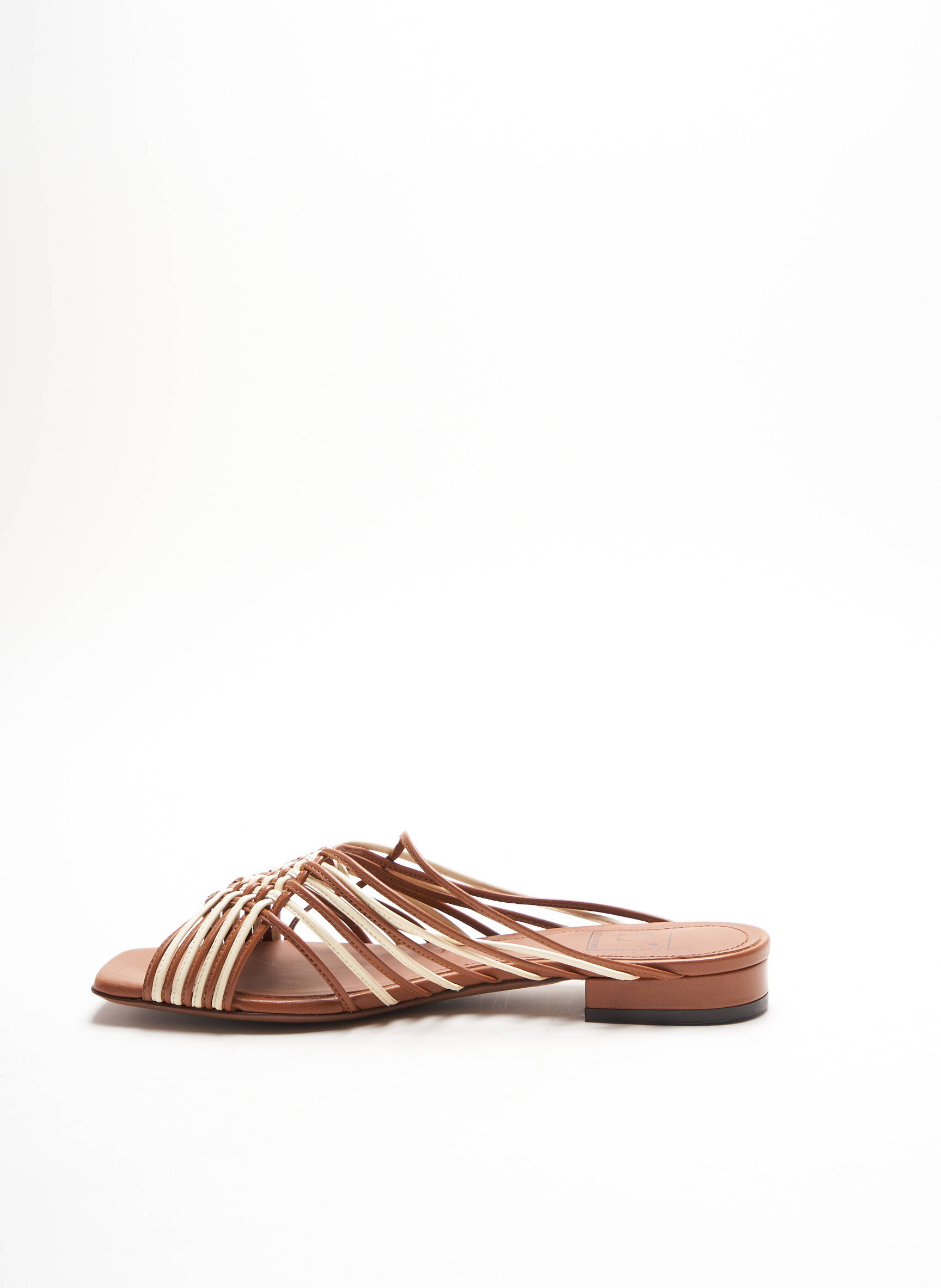 L Autre Chose Sandales Nu Pieds Femme couleur beige