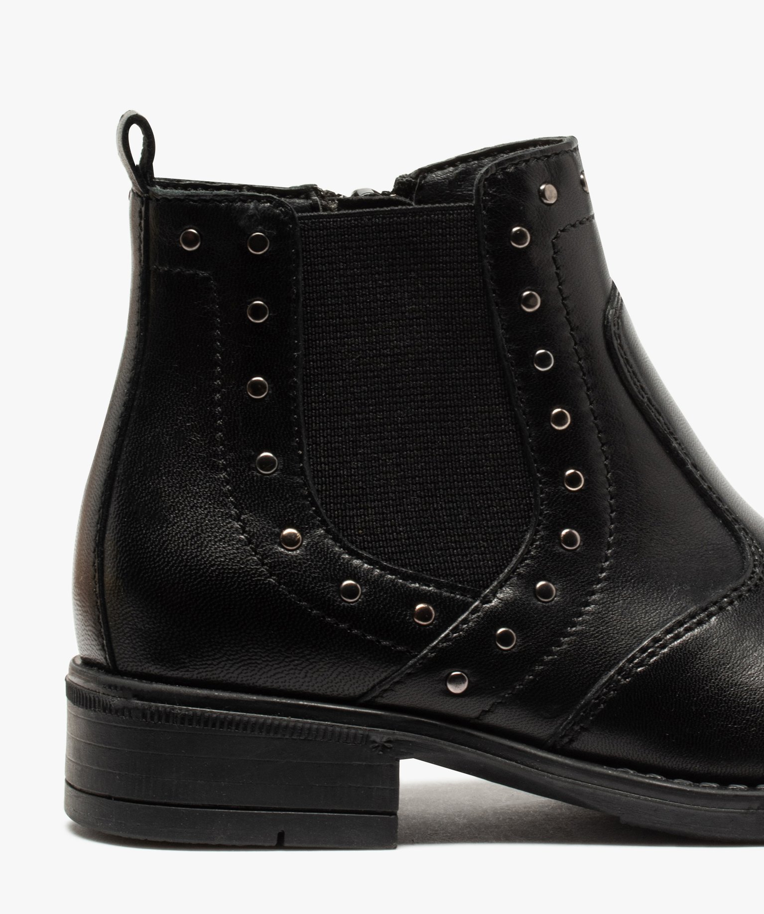 Boots fille en cuir uni style chelsea ornées de clous | GEMO