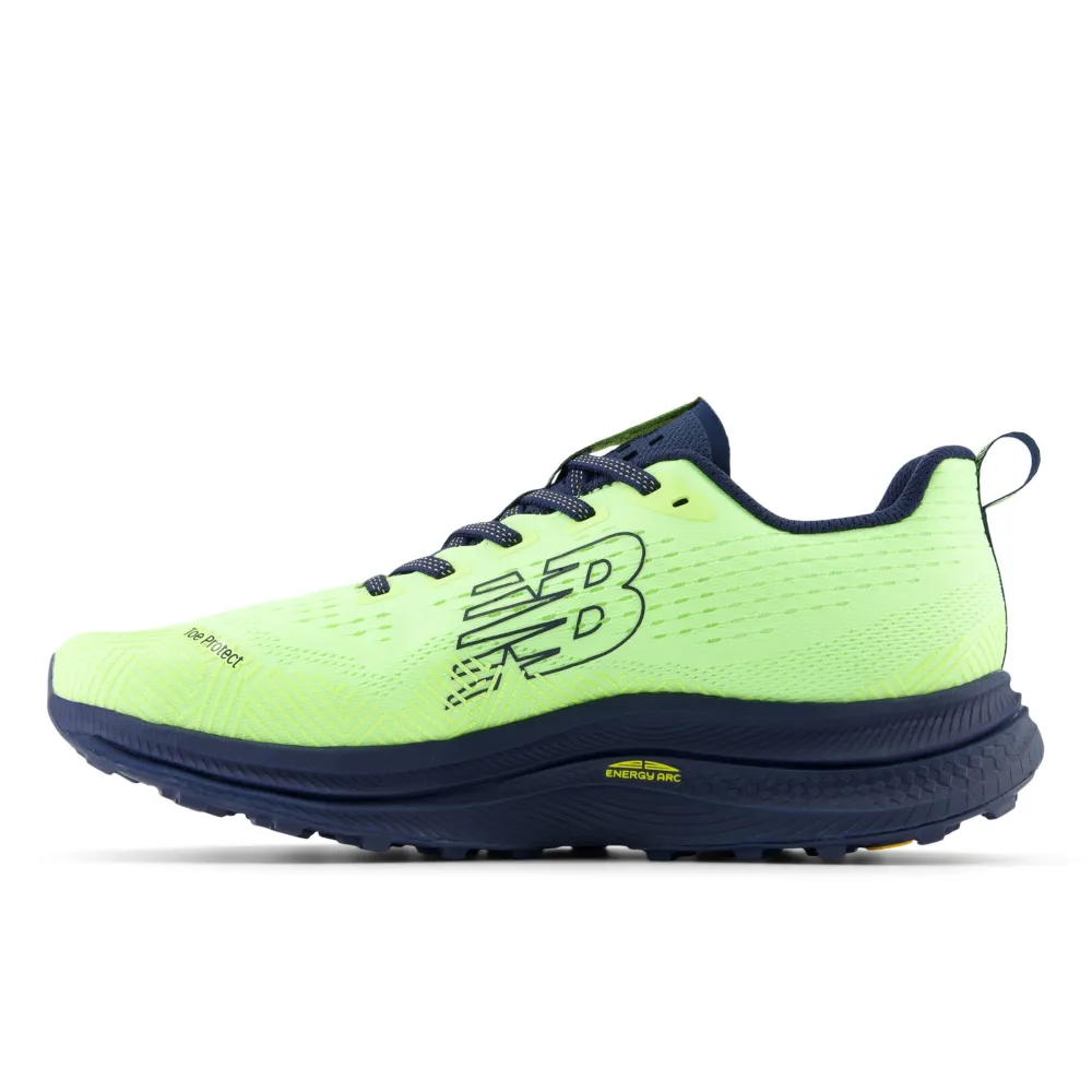 New Balance FuelCell SuperComp Trail MTTRXCC / grün