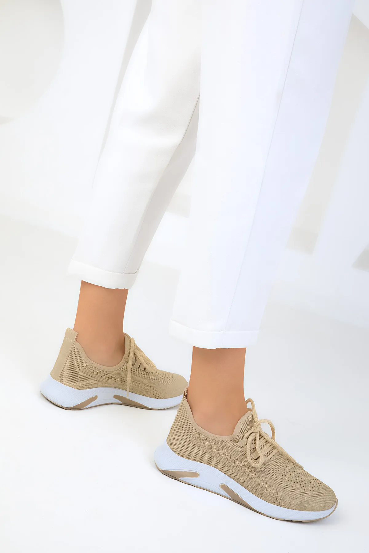 SOHO  Beige Damen Sneakers 18953