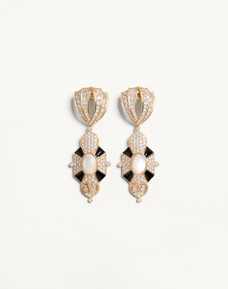 Pas Plus oorbellen van metaal, hars, emaille en Swarovski® kristallen.