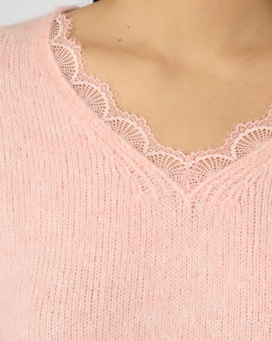 Pull mélange mohair col dentelle