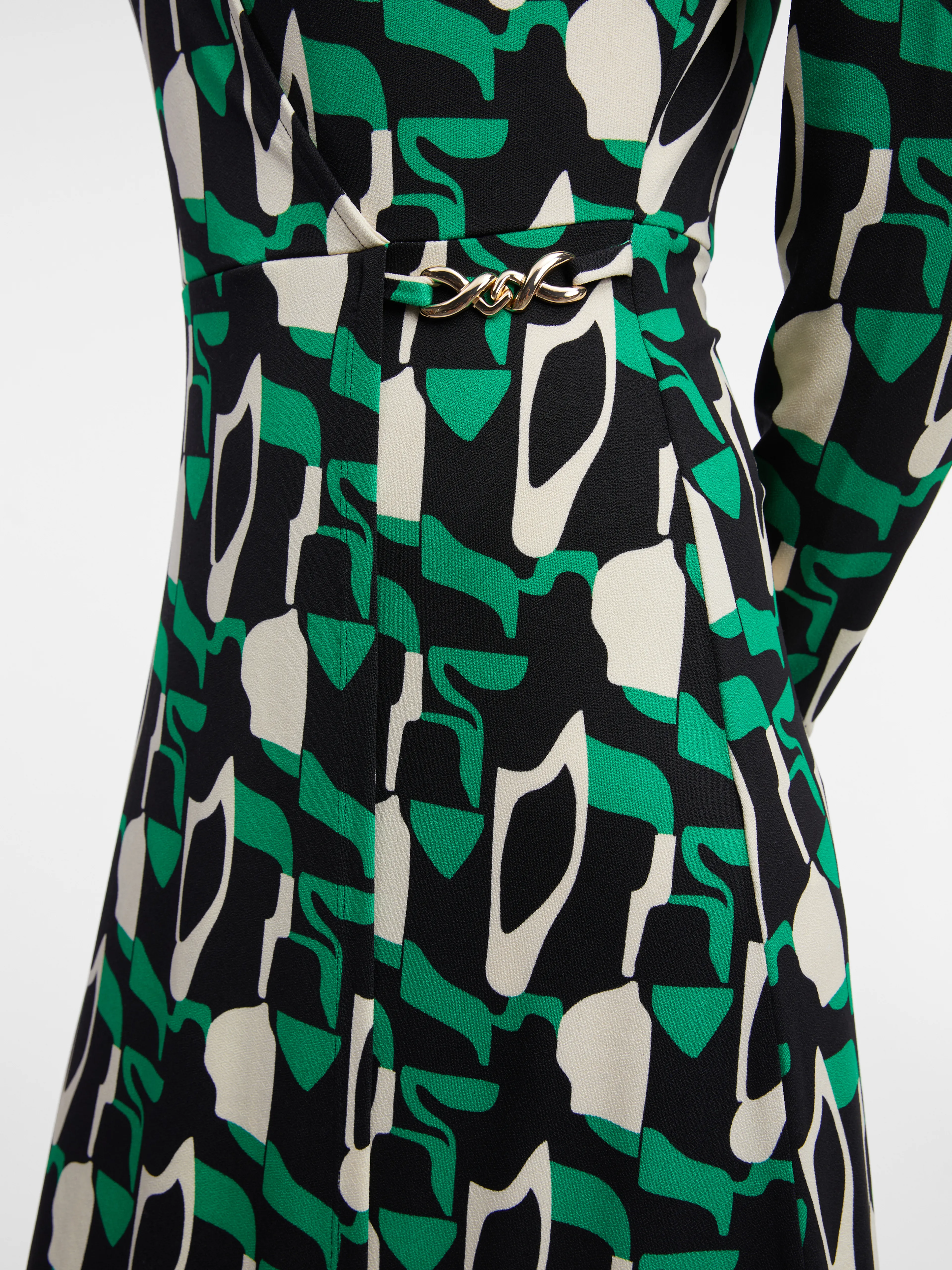 Grünes gemustertes Damenkleid ORSAY