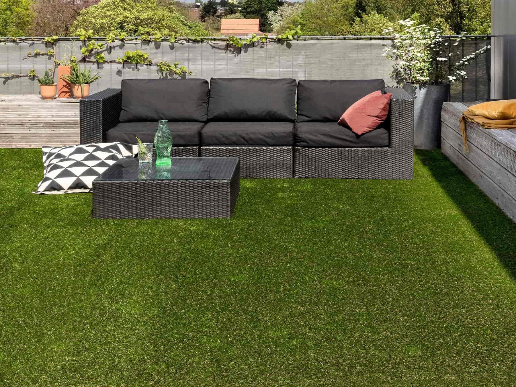 Kunstrasen FORESTLAND, Primaflor-Ideen in Textil, rechteckig, Höhe: 37 mm, realistische Optik, mit Drainagefunktion, ideal für Balkon & Terrasse