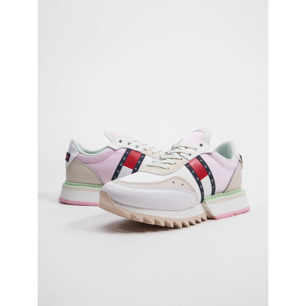 Tommy Hilfiger Cleated EN0EN021300K4 / weiss