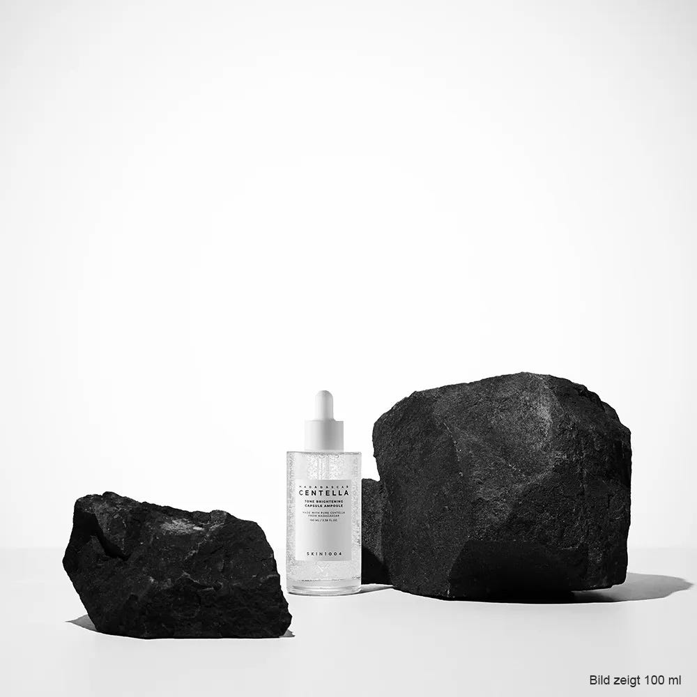 SKIN1004 Madagascar Tone Brightening Capsule Ampoule 30 ml
