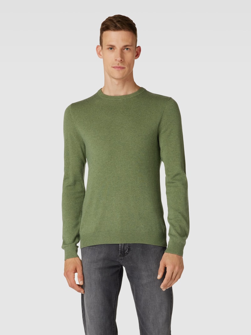 Strickpullover in melierter Optik in schilf meliert