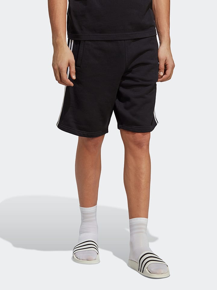 adidas Sweatshorts in Schwarz günstig kaufen