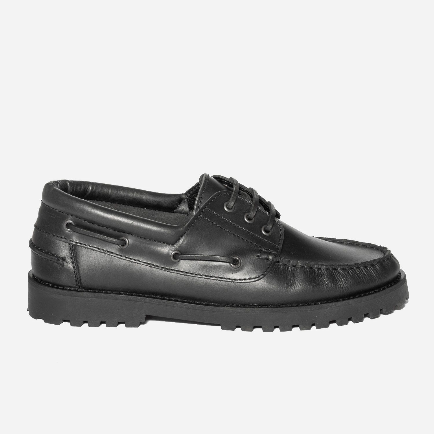 Chaussure bateau noir en cuir