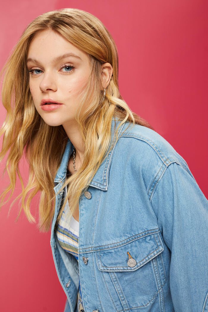 Jeansjacke mit Bindegürtel