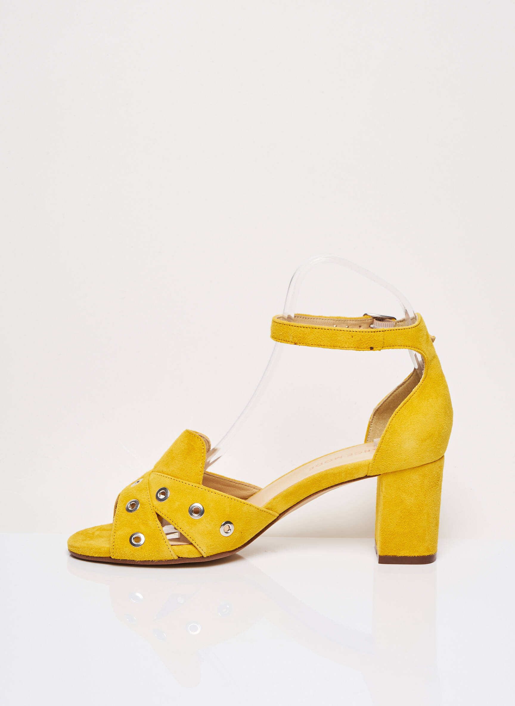 France Mode Sandales Nu Pieds Femme couleur jaune