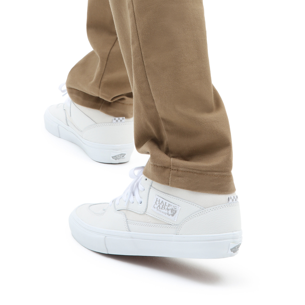 Vans Skate Half Cab Daz VN0A5FCDWWW1 / weiss