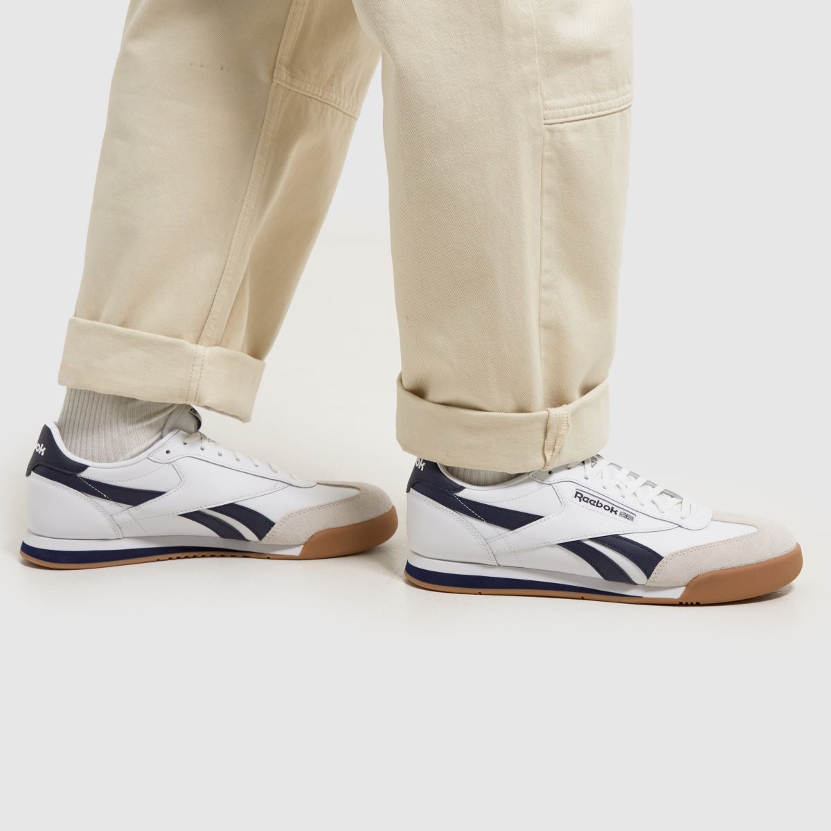 Reebok Campio XT – Vita och marinblå träningsskor